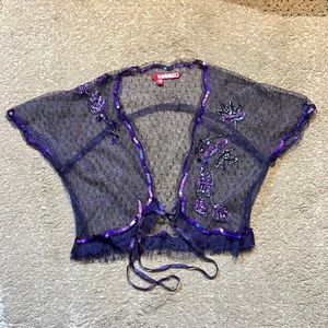 STUNNING Miss 60 Crop Sequin and Lace Topper
